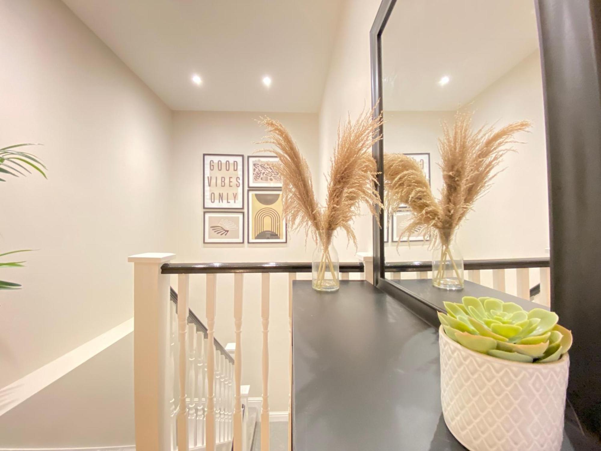 Apartment Waimea - Sea Views South Bay Free Parking Scarborough